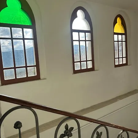 Foresteria Aquila Reale 3* Villa Santa Lucia degli Abruzzi